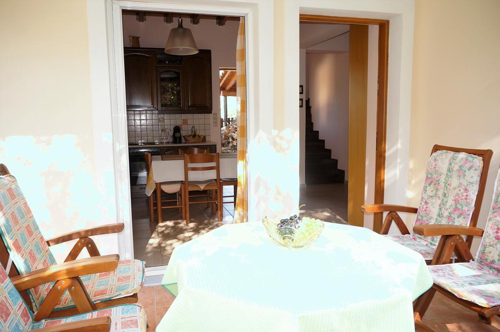 Villa The Platanus Tree Kato Vasiliki Ngoại thất bức ảnh